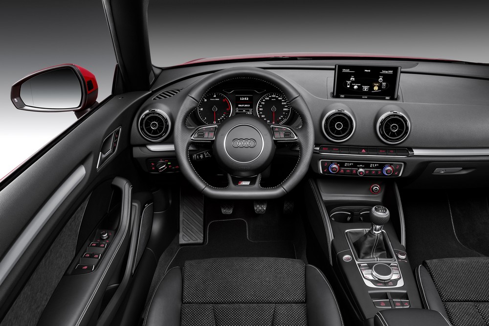 Audi A3 Cabriolet — интерьер, фото 3